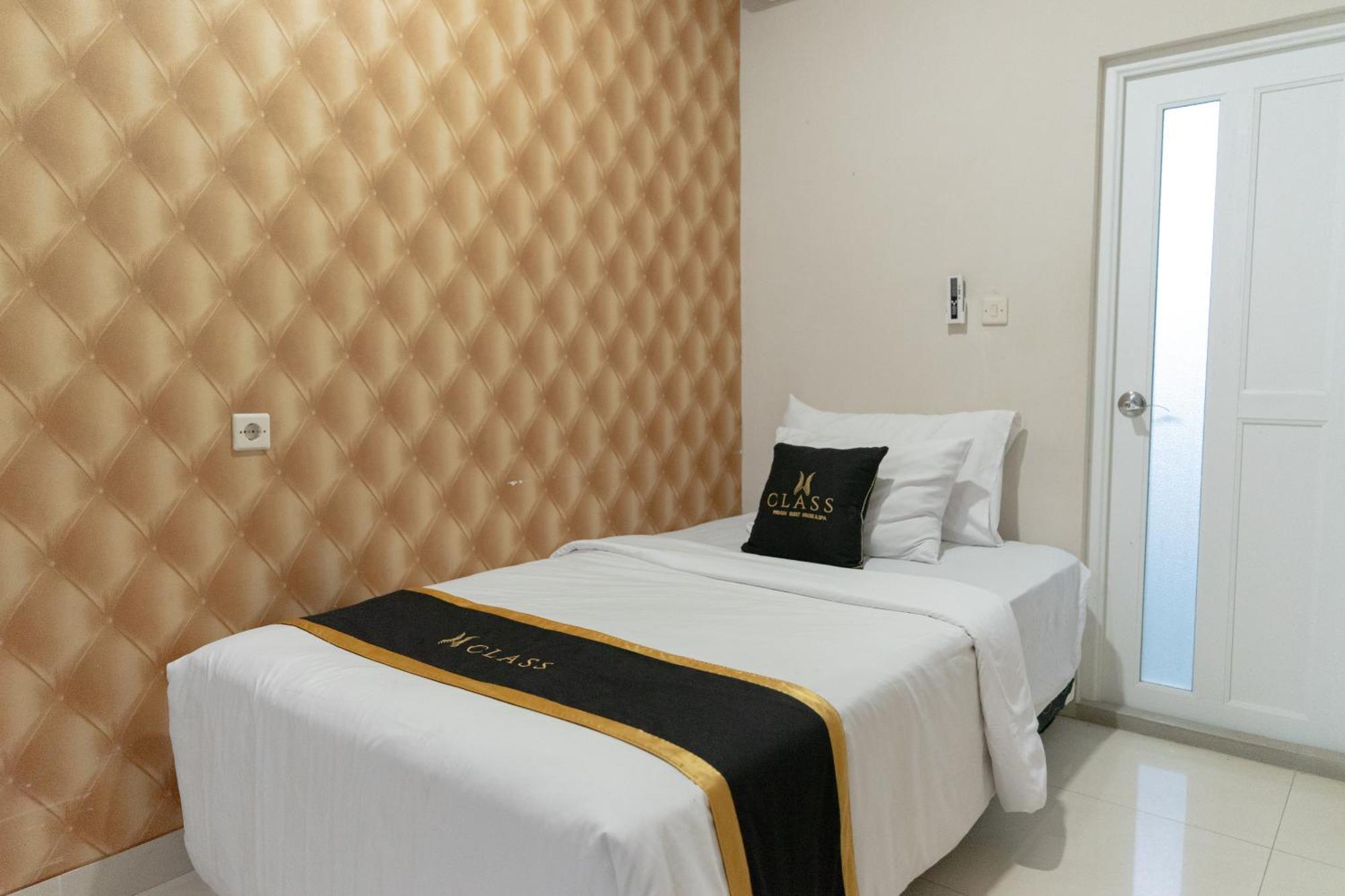 Class Premium Guest House Kasri Esterno foto