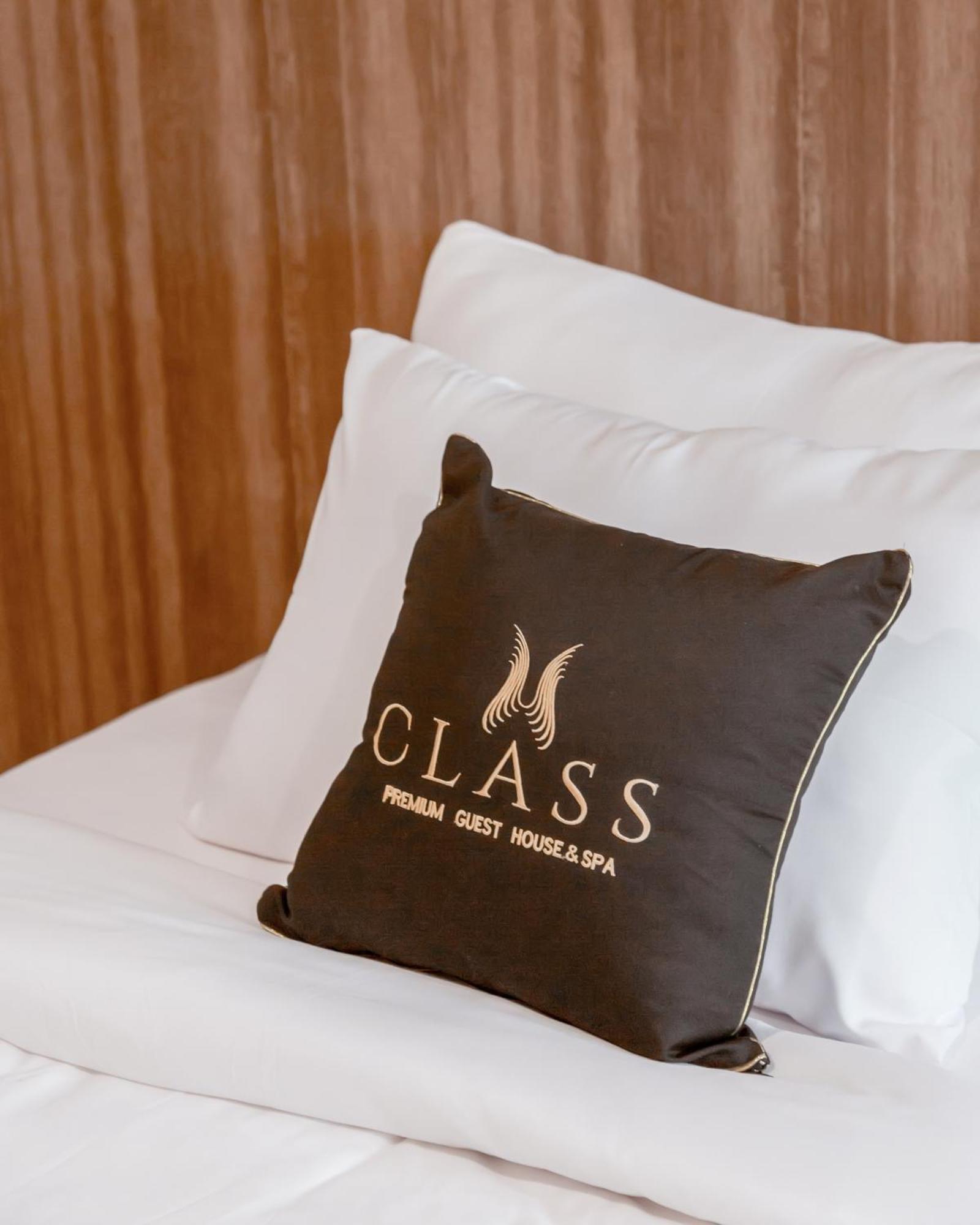 Class Premium Guest House Kasri Esterno foto